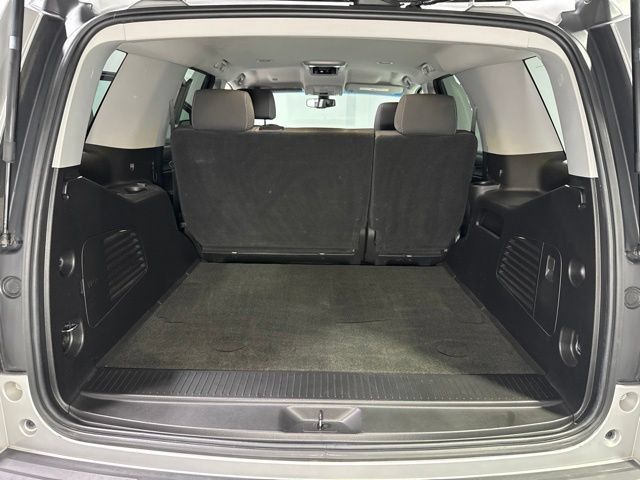 Used 2018 Chevrolet Tahoe LS w/ Skid Plate Package AWD/4WD image 25