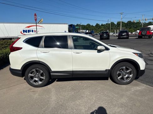 Used 2018 Honda CR-V EX image 5