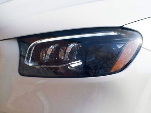 Used 2022 Mercedes-Benz GLS 450 4MATIC image 14