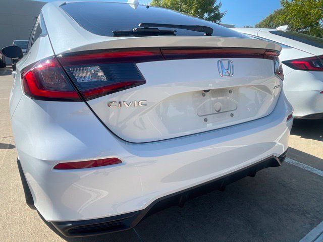 Used 2022 Honda Civic Sport image 11