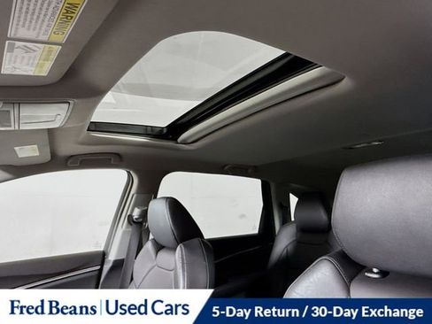 Used 2017 Acura MDX SH-AWD image 22