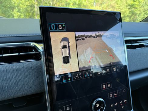 New 2026 GMC Sierra EV Elevation w/ Premium Package image 33