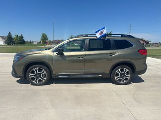 Used 2025 Subaru Ascent Limited AWD/4WD video 1
