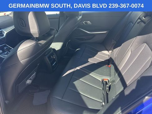 Used 2022 BMW 330i Sedan w/ M Sport Package image 21