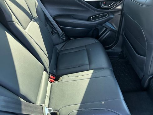 Used 2022 Subaru Outback Limited image 19