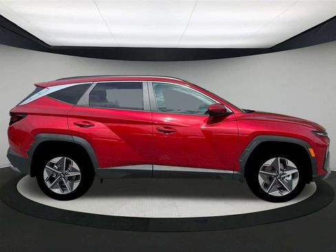 New 2026 Hyundai Tucson SEL image 9