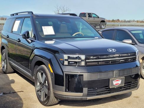 Certified 2026 Hyundai Santa Fe Limited image 1