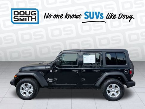 Used 2021 Jeep Wrangler Unlimited Sport image 3