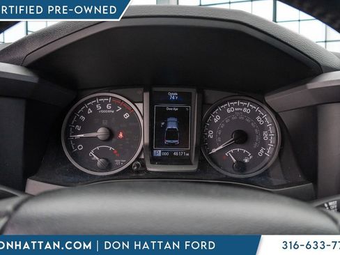 Used 2023 Toyota Tacoma TRD Sport w/ Technology Package AWD/4WD image 6