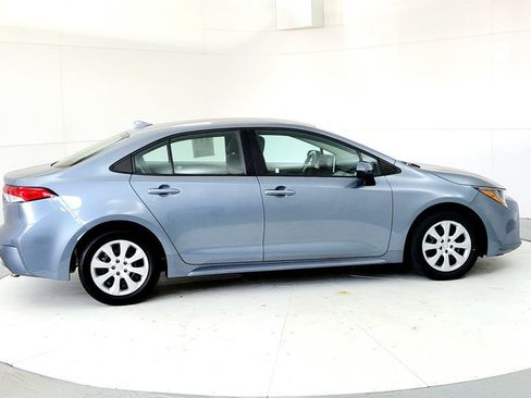 Certified 2021 Toyota Corolla LE w/ Carpet Mat Package (TMS) FWD image 6