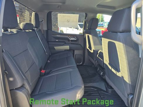 New 2026 GMC Sierra 1500 SLE AWD/4WD image 23