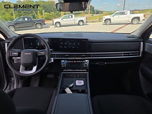 New 2026 Hyundai Santa Fe SE image 11