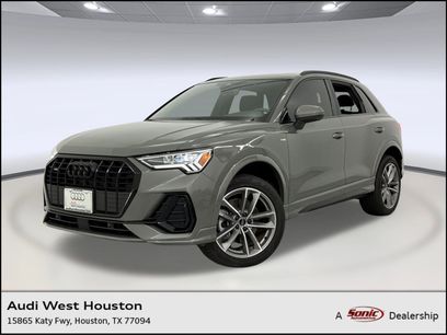 Certified 2025 Audi Q3 2.0T Premium w/ Convenience Package