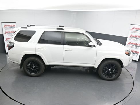 Used 2024 Toyota 4Runner SR5 image 17