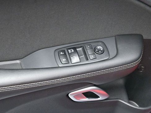 Used 2018 Dodge Challenger R/T w/ Performance Handling Group image 11