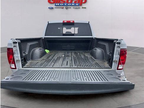 Used 2017 RAM 2500 SLT image 6