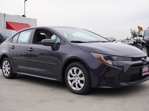 New 2026 Toyota Corolla LE image 3