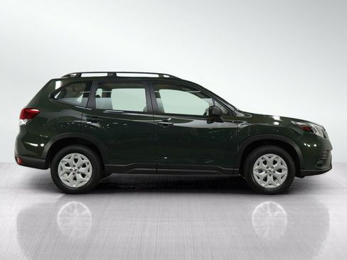 Used 2023 Subaru Forester AWD/4WD image 6
