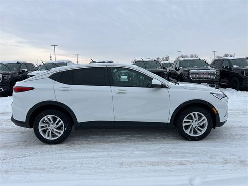 New 2026 Buick Envista Preferred image 9