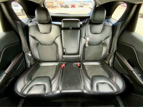 Used 2021 Jeep Cherokee Trailhawk image 30