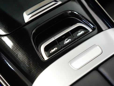 New 2027 Mercedes-Benz CLE 53 AMG 4MATIC Cabriolet image 34