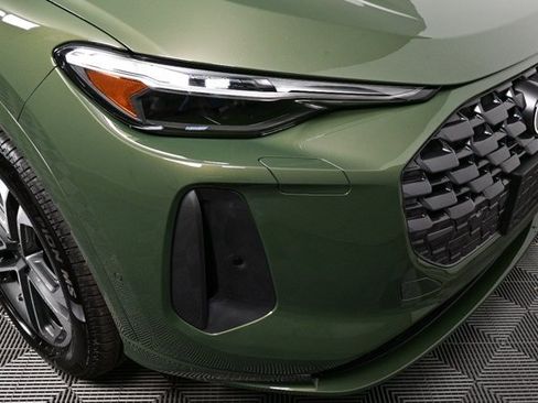 New 2025 Audi Q5 Premium Plus image 38