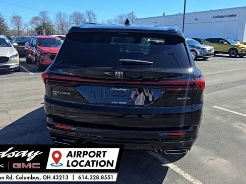 New 2026 Buick Enclave Sport Touring w/ Power Package AWD/4WD image 8