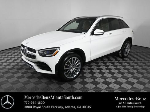 Used 2021 Mercedes-Benz GLC 300 GLC 300 image 1