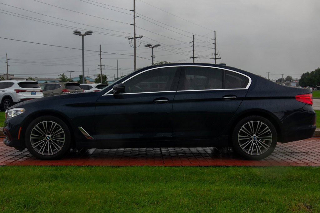 Used 2018 BMW 540i xDrive w/ Premium Package AWD/4WD image 4