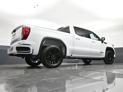 Used 2026 GMC Sierra 1500 Elevation AWD/4WD image 27