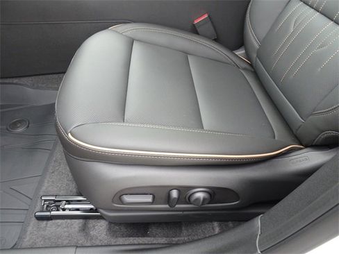 New 2026 Buick Envista Avenir image 10