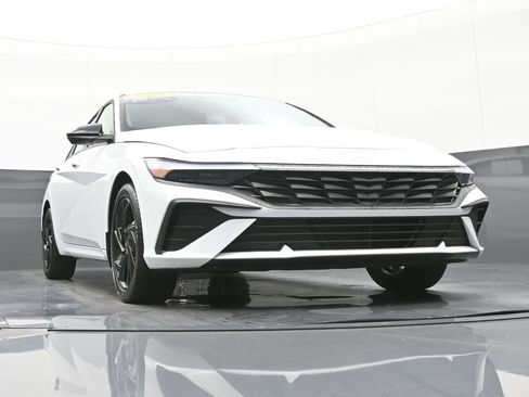 Certified 2026 Hyundai Elantra Sport image 49