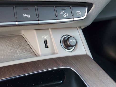 Certified 2022 Audi Q5 2.0T Premium Plus w/ Premium Plus Package image 35