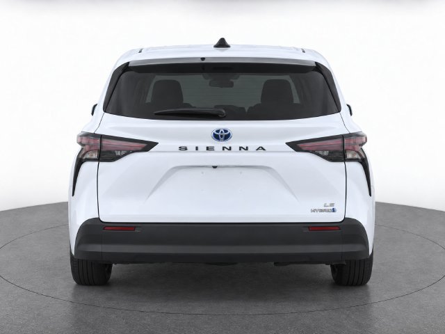 Used 2023 Toyota Sienna LE FWD image 7