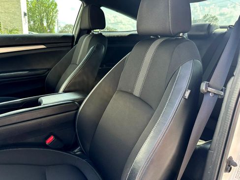 Used 2020 Honda Civic Sport image 24