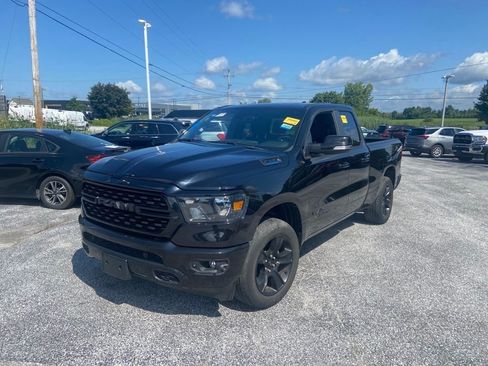 Used 2022 RAM 1500 Big Horn AWD/4WD image 3