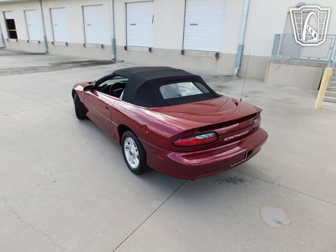 Used 1995 Chevrolet Camaro Z28 image 18