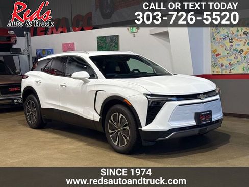 Used 2025 Chevrolet Blazer EV LT AWD/4WD image 1