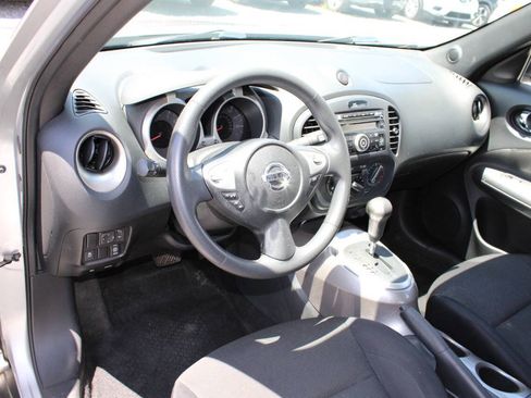 Used 2011 Nissan Juke S AWD/4WD image 13