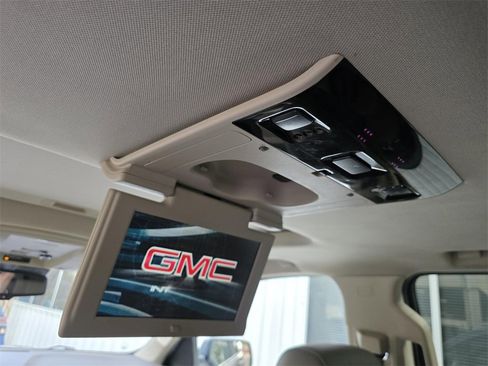 Used 2019 GMC Yukon XL SLT w/ Open Road Package image 13