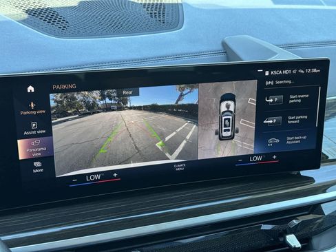 Used 2023 BMW X7 xDrive40i image 16