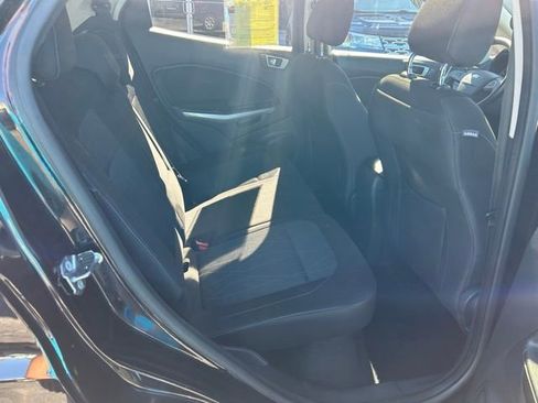 Used 2018 Ford EcoSport SE image 16