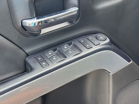 Used 2018 Chevrolet Silverado 1500 LT w/ All Star Edition AWD/4WD image 17