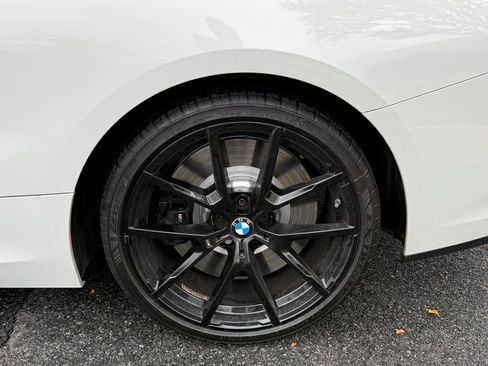 Used 2022 BMW M850i xDrive Coupe image 9