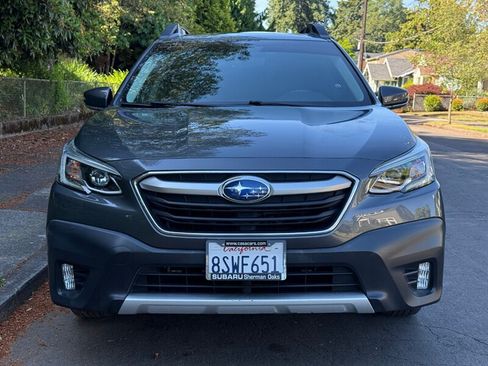 Used 2020 Subaru Outback Limited AWD/4WD image 4