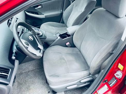 Used 2010 Toyota Prius Two image 11