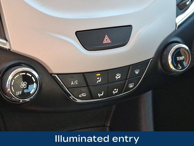 Used 2018 Chevrolet Cruze LS FWD image 12