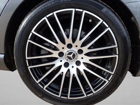 Used 2022 Mercedes-Benz C 300 4MATIC Sedan image 7