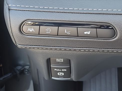 New 2026 INFINITI QX80 Luxe w/ Cargo Package image 25