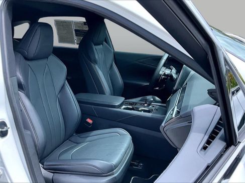 Used 2024 Lexus RX 350 F Sport w/ Convenience Package AWD/4WD image 9
